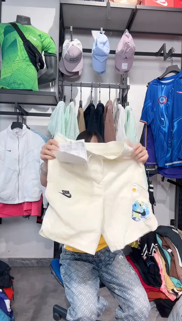 1796编码 瑕疵款直播间过款为准 尺码 M