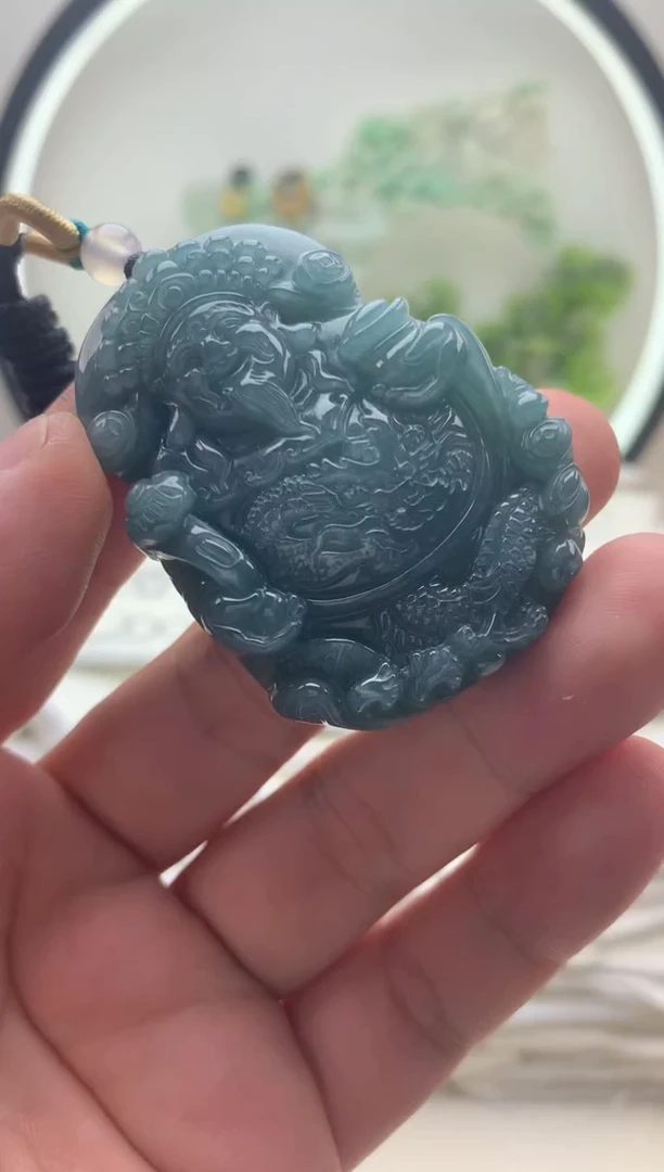 颈饰未镶嵌翡翠财神