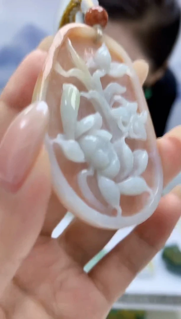 未镶嵌定制翡翠3099xx-毛货挂件54