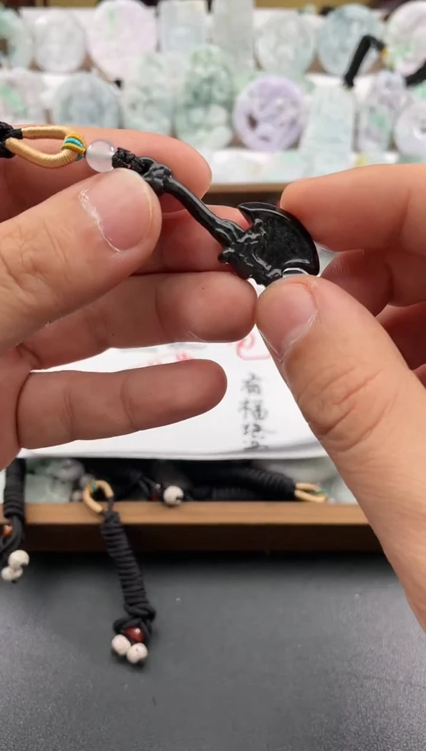 颈饰未镶嵌翡翠25/12/18/.5