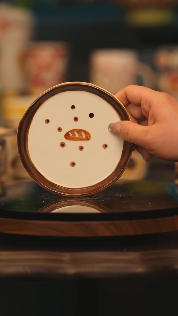 【闪购商品】摆件景德镇釉下彩绘设计师款式陶瓷