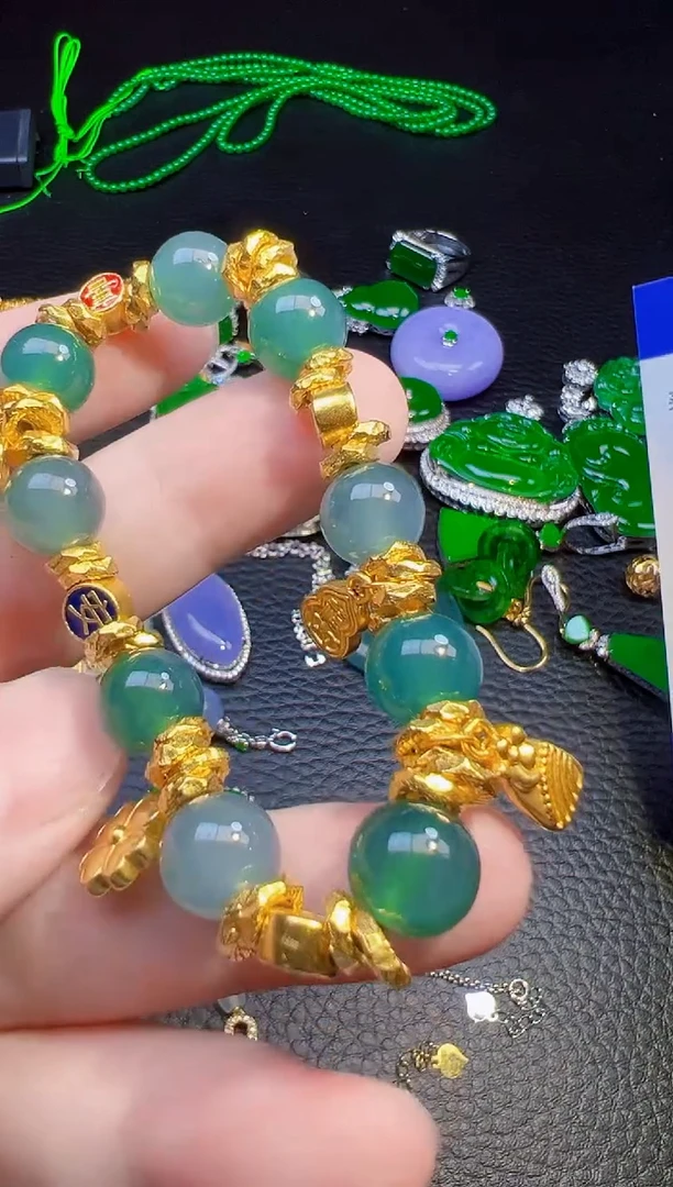 足金镶嵌手链翡翠大**安翡翠