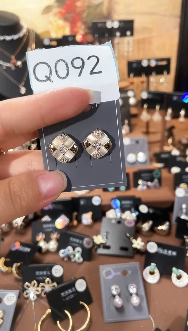 合金925银锆石Q092