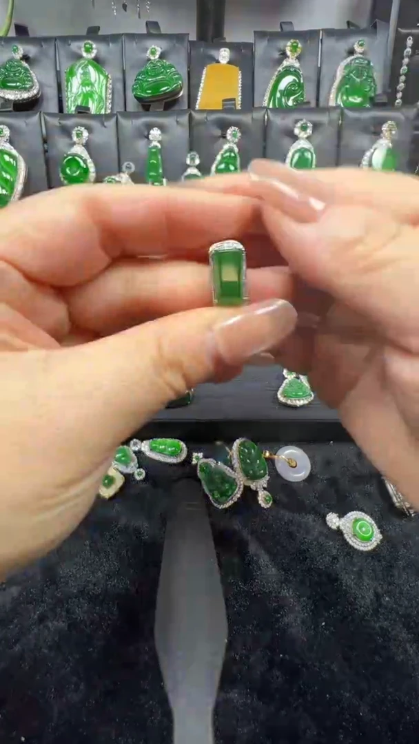 未镶嵌戒指翡翠30