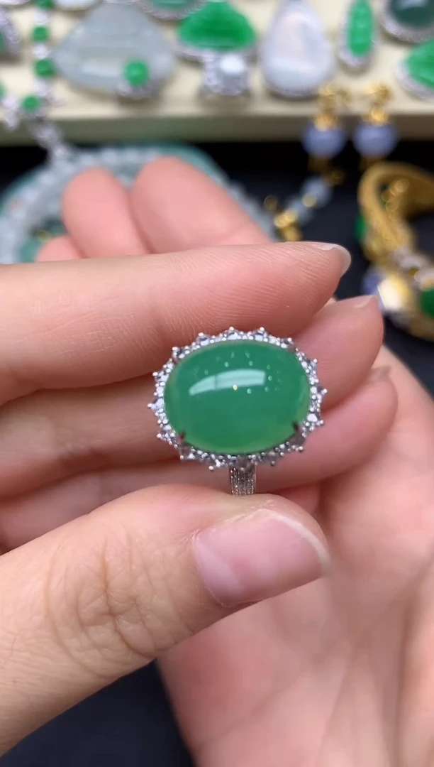 18K金镶嵌戒指翡翠471-雪姐翡翠天天见