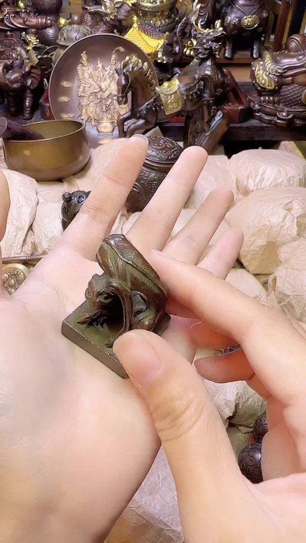 铜器摆件铜器摆件