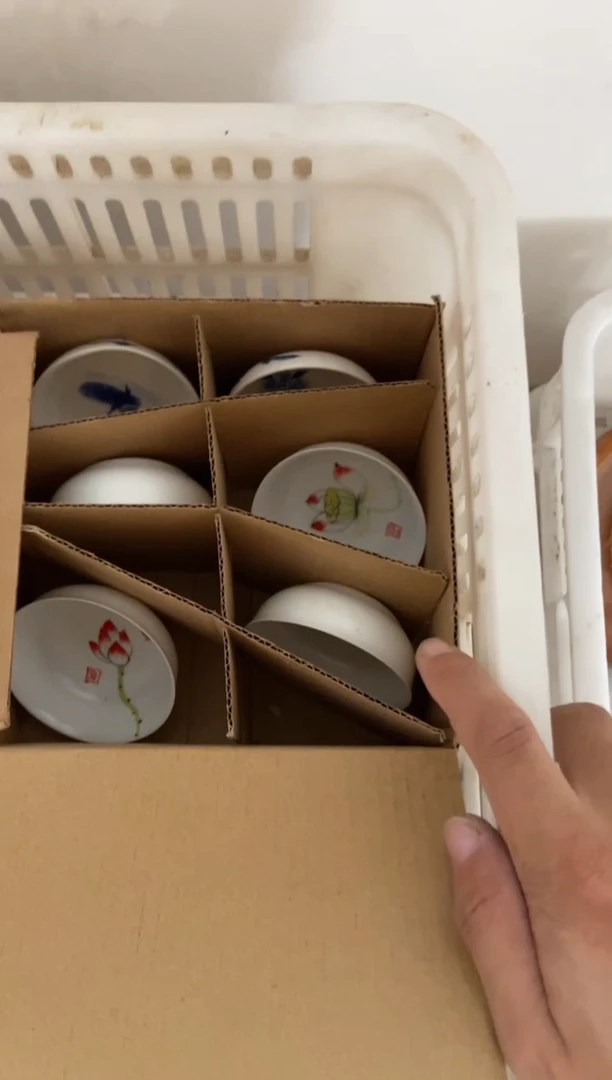 无运费险有瑕疵的摄影的产品有使用过的痕迹有点脏介意勿拍