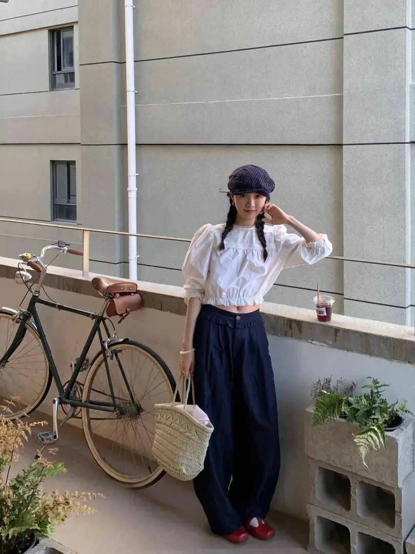 夏季新款洋气衣服女法式泡泡袖衬衫白色气质女装上衣百搭阔腿裤