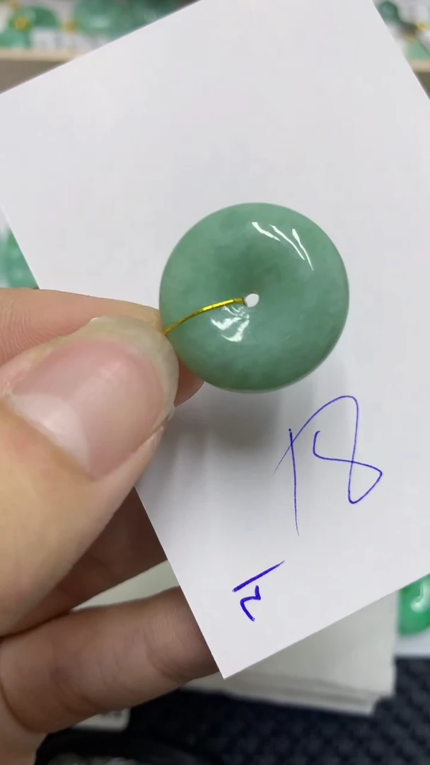 颈饰未镶嵌翡翠缅甸A货翡翠