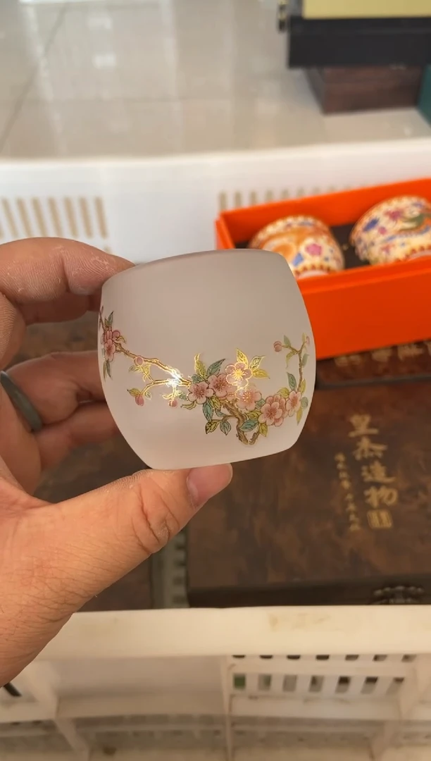 杯无运费险有瑕疵的摄影的产品有使用过的痕迹有点脏介意勿拍