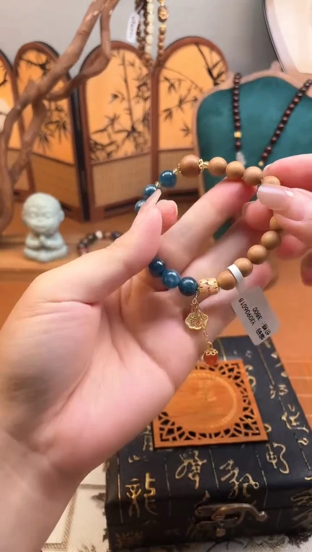 柒月手串撤柜链接（多样性发其一）￥