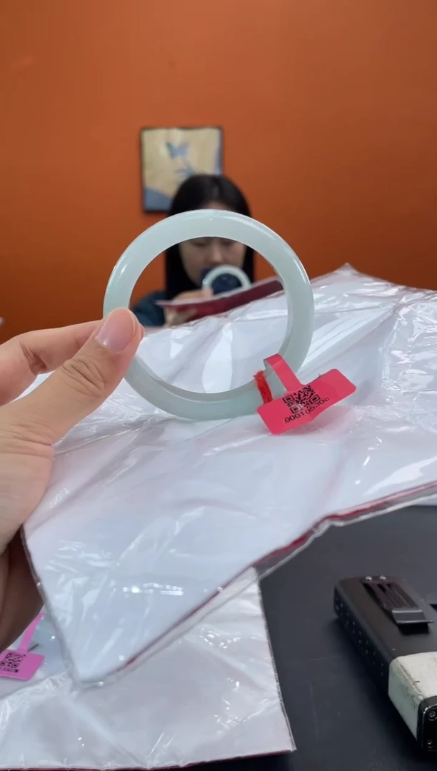 未镶嵌手镯翡翠2