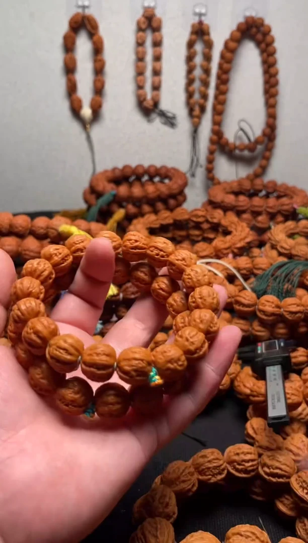 【闪购商品】文玩核桃手串1.6京八棱