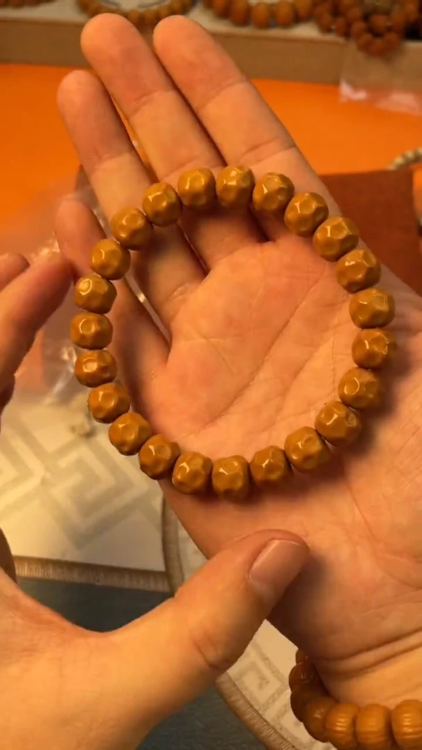 【闪购商品】猴头核桃吊坠定制全品猴头奶酪10mm