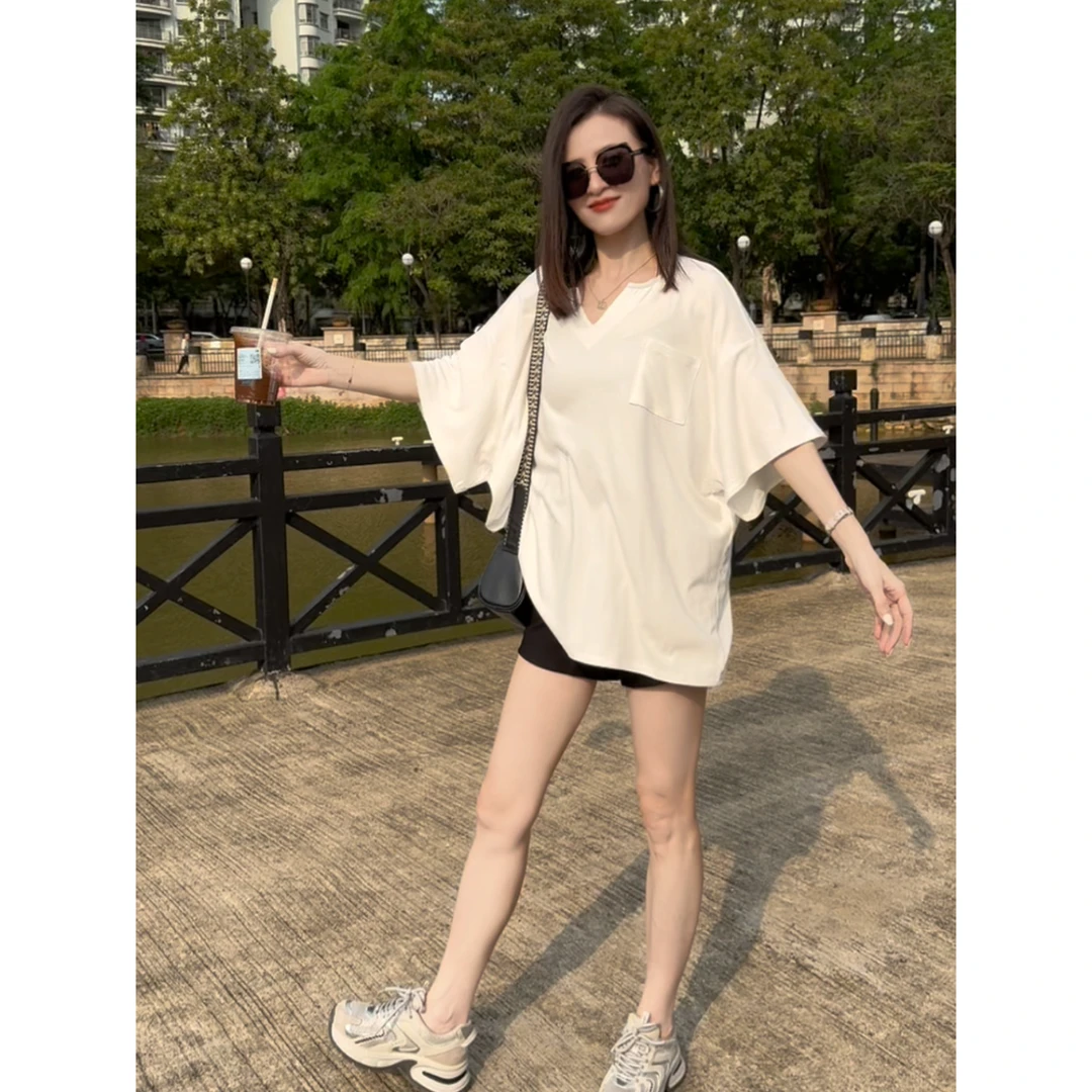 [工厂直销]小V领百搭感慵懒风口袋宽松白色高级感夏季短袖T恤女
