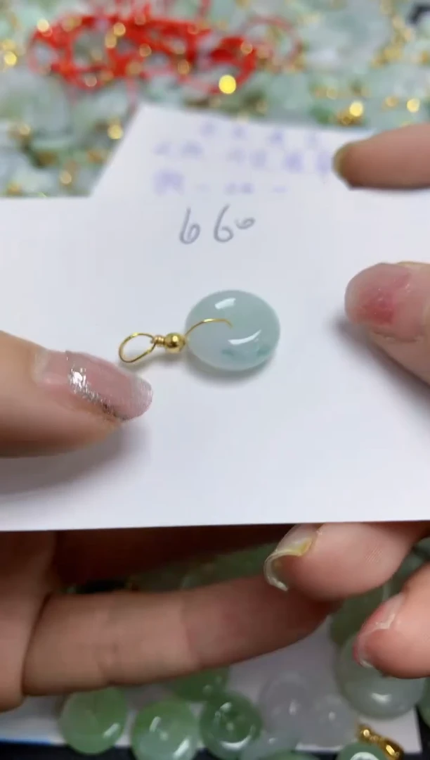 【闪购商品】翡翠颈饰合金天然翡翠A货