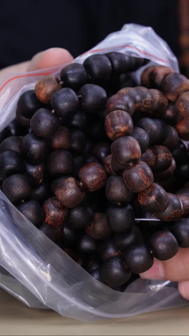 【闪购商品】降真香手串/手链1.4（多样性，发其一）