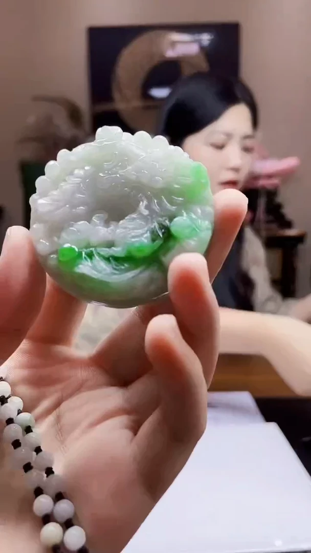 未镶嵌定制翡翠吊坠110