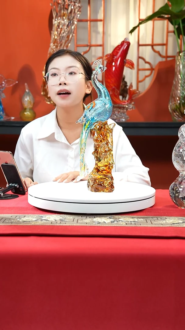 手工艺品琉璃孔雀