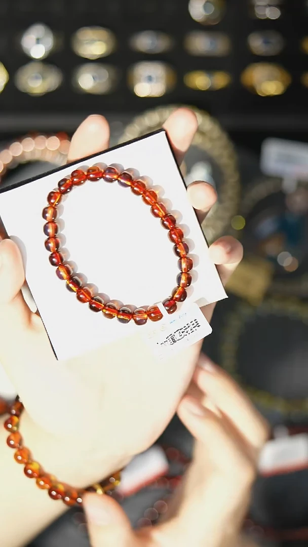 【闪购商品】琥珀裸石未镶嵌7mm红蓝老型单圈馆藏