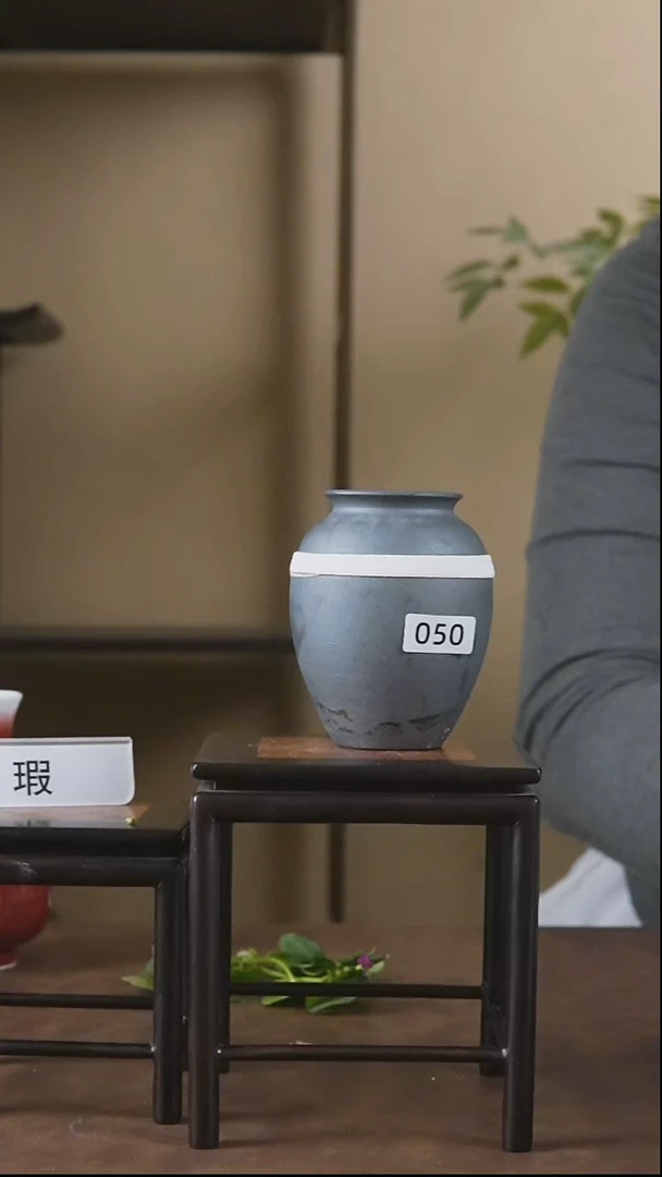 瓷片景德镇陶瓷小花瓶050