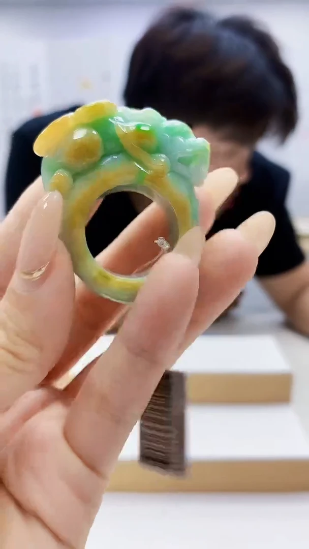 未镶嵌定制翡翠5145ty-毛货挂件23