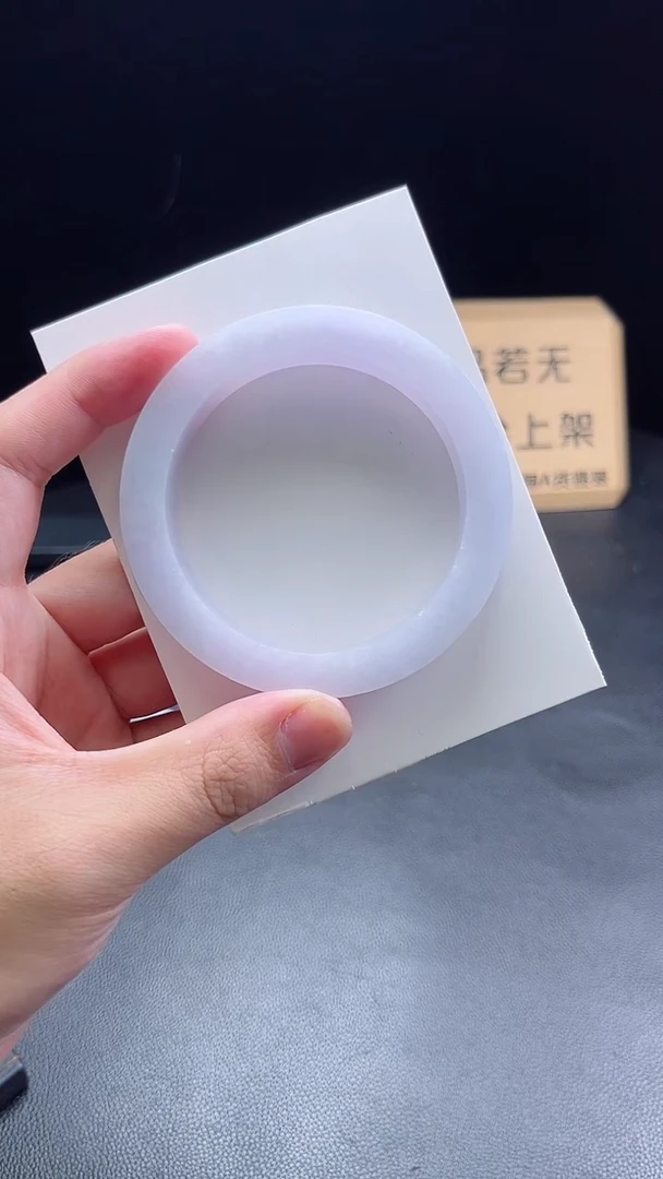 未镶嵌手镯定制翡翠薪**足定制
