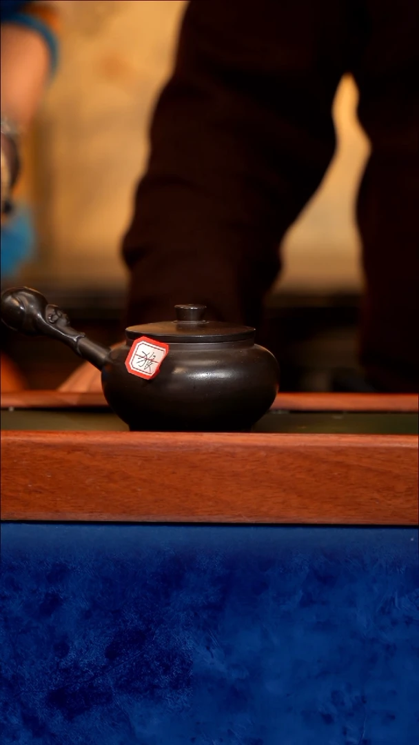 紫砂 宜兴紫砂 CJY 侧把 猴