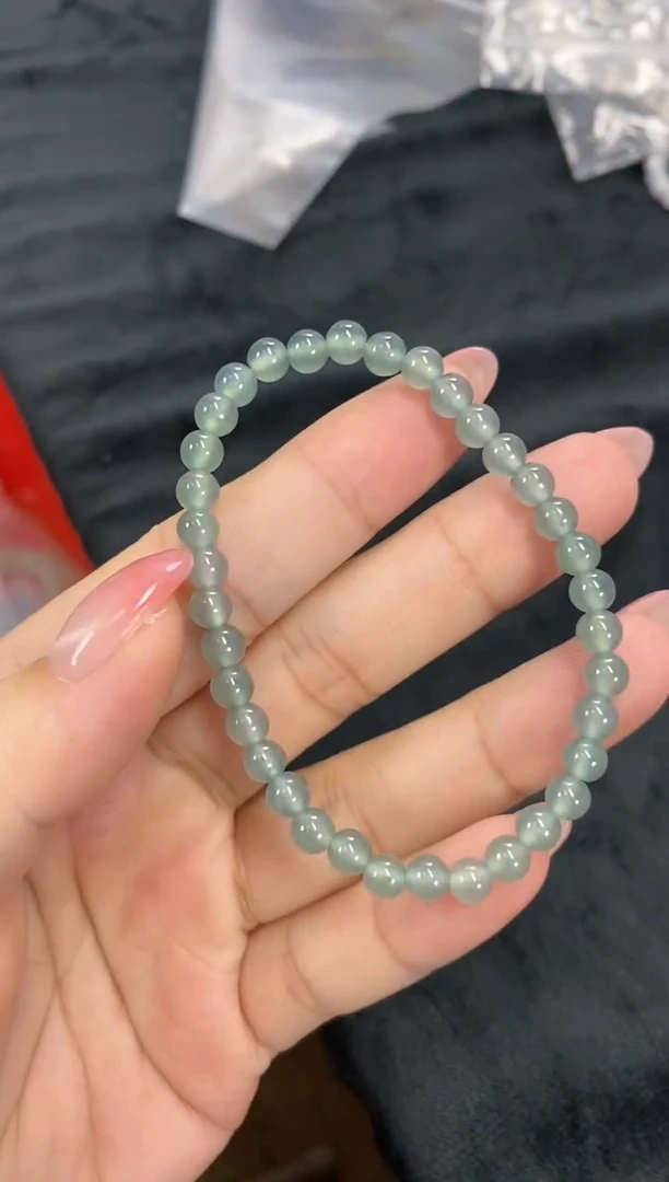 项链未镶嵌翡翠y****^天然翡翠小米手链