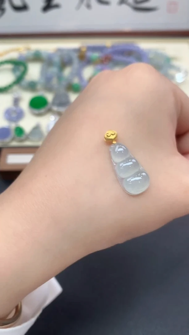 颈饰18K金镶嵌翡翠78-吊坠