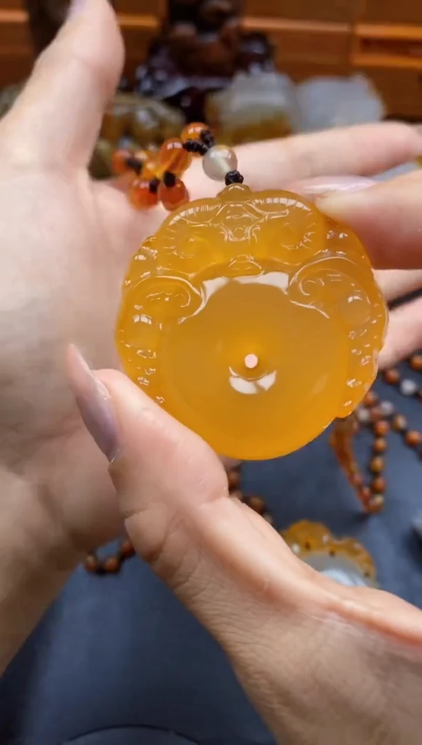 玛瑙/玉髓颈饰未镶嵌ll