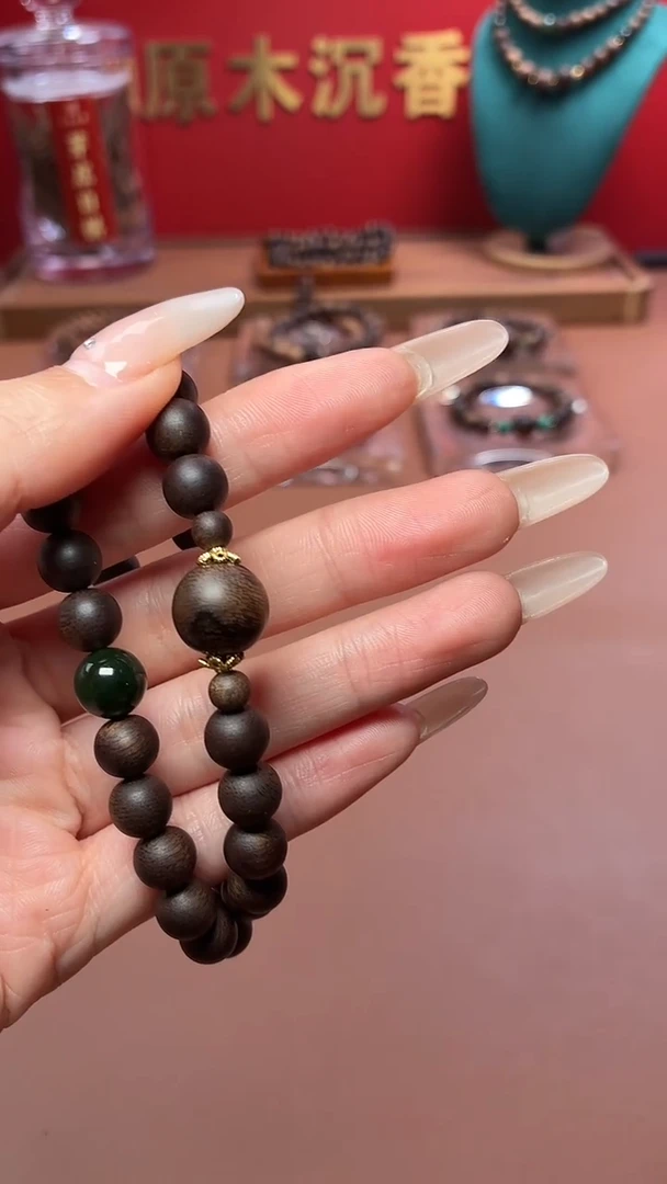 沉香手串沉水越南芽庄白棋08两圈+雷击白棋瘤疤12顶珠