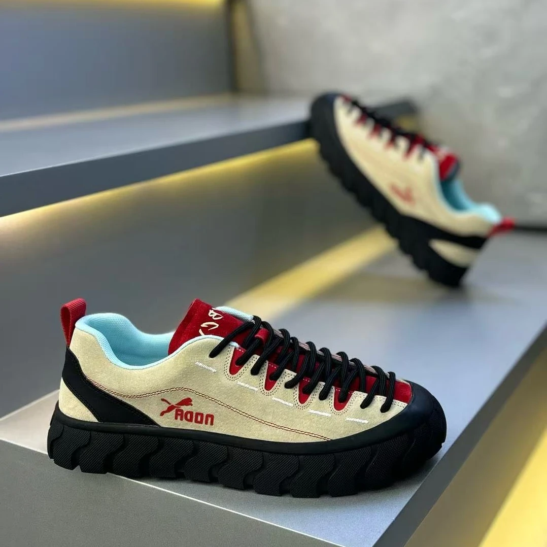 2025秋季新款男鞋欧美风耐磨户外休闲鞋男士百搭防滑软底鞋子男款