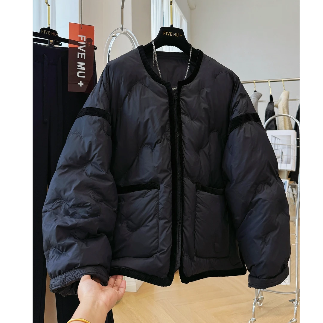 巨好看慵懒风白鸭绒羽绒服女2025冬季新款休闲宽松洋气面包服外套