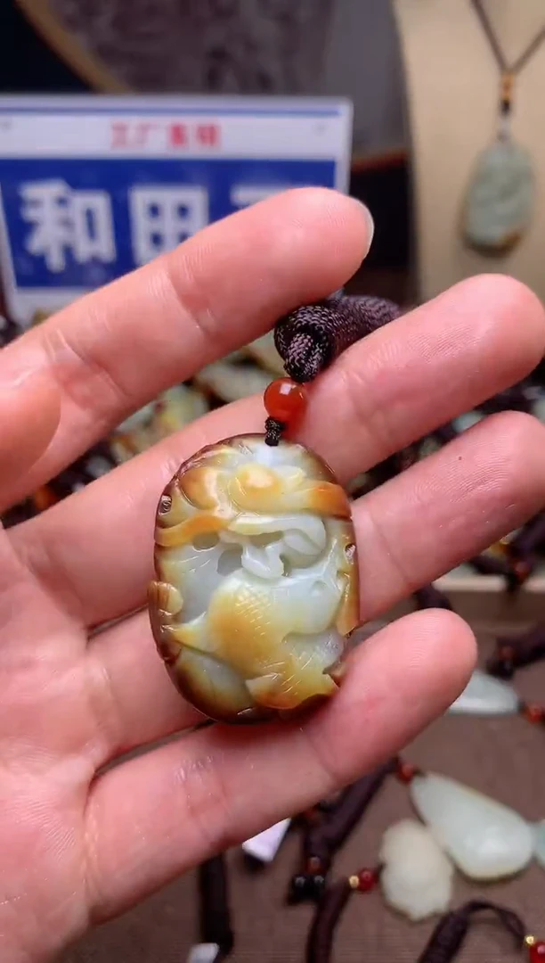 【闪购商品】和田玉颈饰未镶嵌1