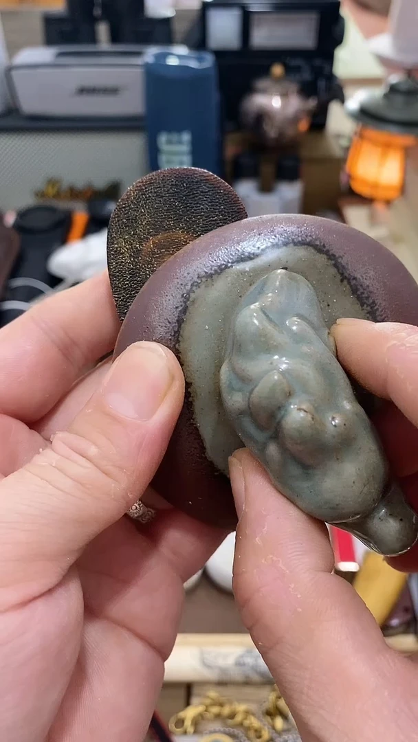 瓷片闪购商品  如图所示