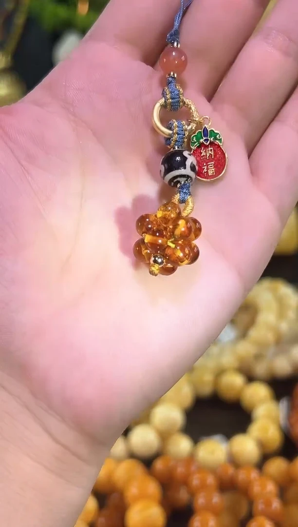 未镶嵌琥珀珠宝奇石8号链接