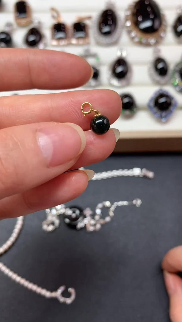 【闪购商品】翡翠吊坠(不含链)18K金镶嵌S29|238