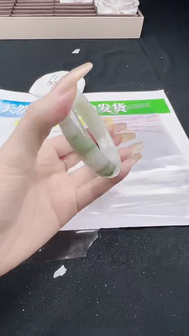 未镶嵌手镯石英质玉圈口 56 -58