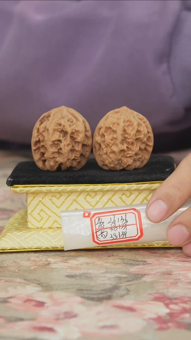 把件文玩核桃马蹄