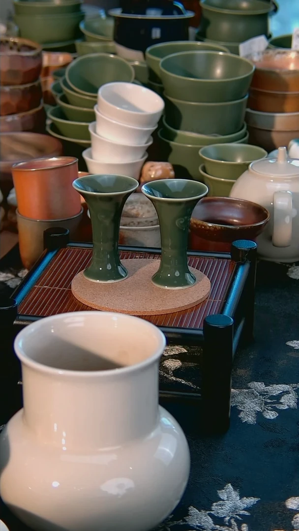全品 邛窑青瓷  酒杯对杯  带雕刻