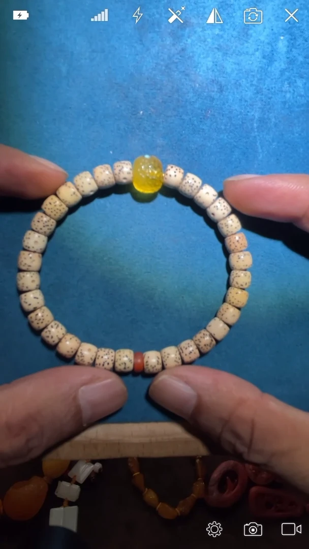 定制蜜蜡WR、琥珀单珠手串