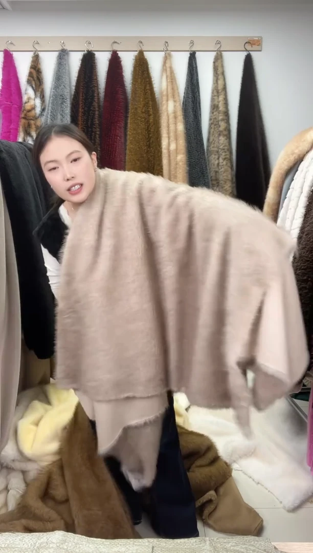 狐狸毛A188，尺寸1.9*2