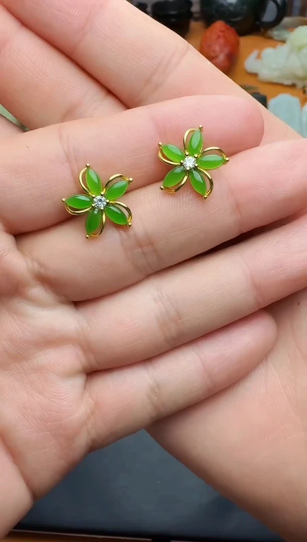 和田玉银S925镶嵌耳饰花花耳钉01