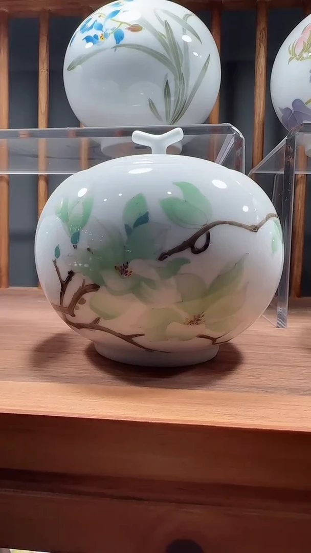 【闪购商品】手绘款十二花神玉兰茶叶罐