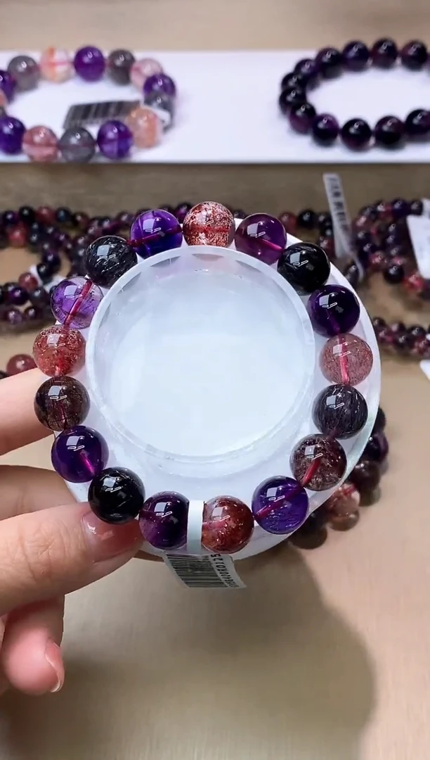 【闪购商品】水晶手链未镶嵌黑加仑超七12m+