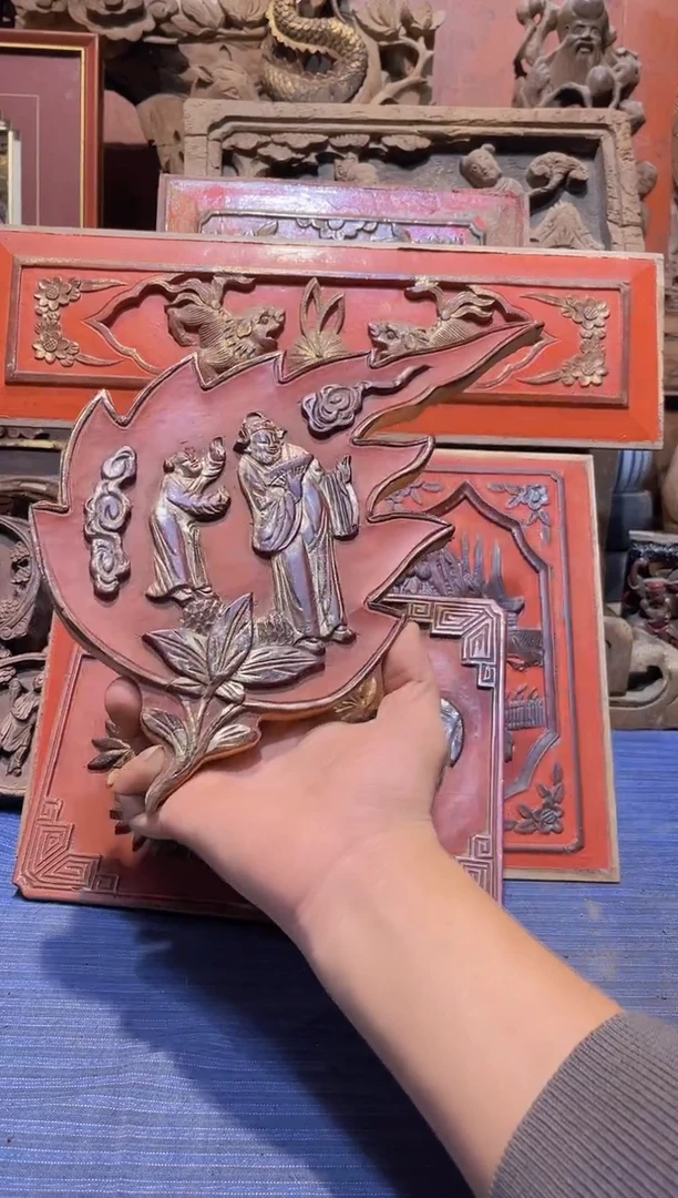 【闪购商品】香樟木老木雕老物件花板