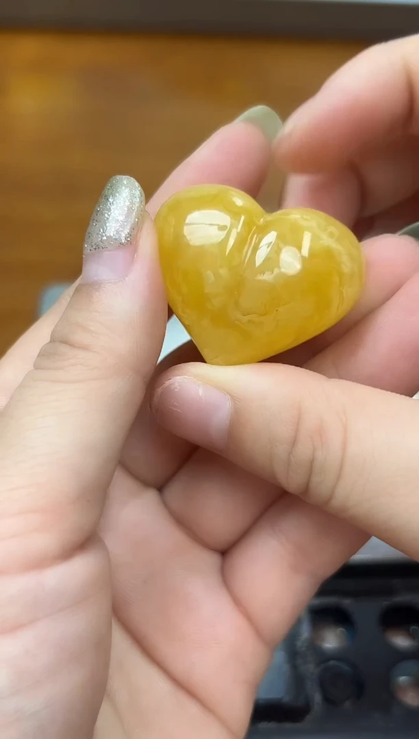 未镶嵌蜜蜡裸石蜜蜡吊坠