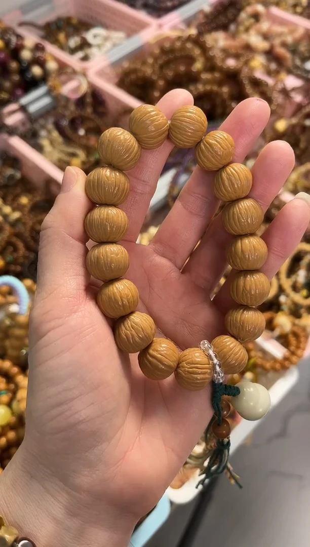 手串猴头核桃猴头土豪手串手持