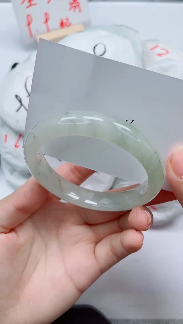 未镶嵌手镯石英质玉261-58/59